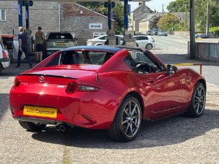 /photos/6820/e35d9596-7274-8ce4-d412-f38ee6cf2e38_i320x240.jpg